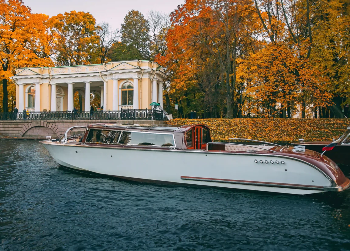 Катер "Венеция норд" image- 3